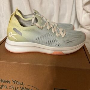 KURU Flux Sneakers Women’s  Lime Sorbet/Misty Blue Size 7.5